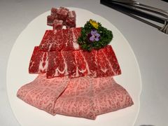 -洋房火锅(上海新天地南北里店)