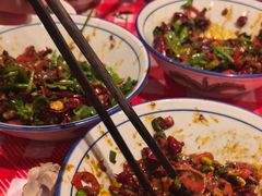-荆九爷爆炒桥头三嫩(夫子庙店)