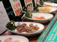 -遇上西雅图多融合海鲜自助餐厅(中房金谊广场店)
