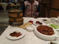 -凤凰园烤鸭店·唐山菜·传承花椒肉(老唐丰路店)
