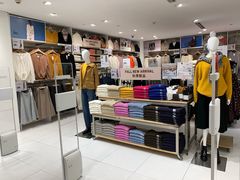 -优衣库(上海正大广场店)