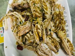 -四川小胡子海鲜(丁村万人海鲜广场店)