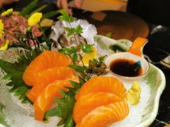-山川小町·极番烧肉(新地假日广场店)