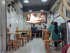 -朱大嘴肥肠血旺(福字街店)