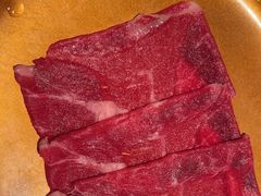 -牛YO寿喜烧·铁板烧和牛火锅自助(市府恒隆店)