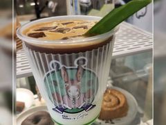 -red donkey coffee
