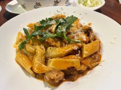 -玛格萝妮比萨屋(陆家浜路店)