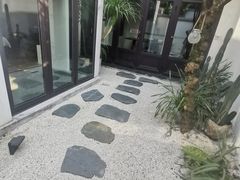 -成都院坝精品私汤民宿酒店