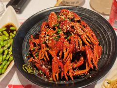 -肥肥虾庄·金牌油焖大虾(汉街SKP店)
