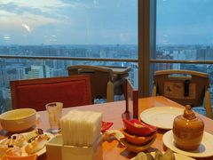 -视界美食自助餐厅·石家庄希尔顿酒店