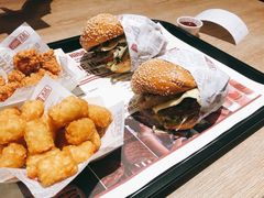 -The Habit Burger Grill 哈比特汉堡(爱琴海店)