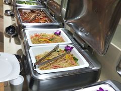 -蒙肥羊·酸汤潮牛·鲜牛肉火锅烤肉自助(岗顶店)