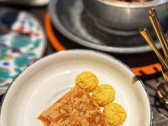 -海派悦庭·海胆烧麦·新融合菜(凯德广场店)