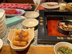 -老牌坊云南鱼豆花火锅(哈西万达店)