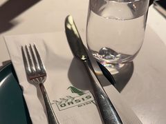 -Oasis Bar & Grill