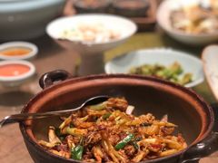 XO酱虾干花菜煲-香园茶社·金陵小灶(老门东店)