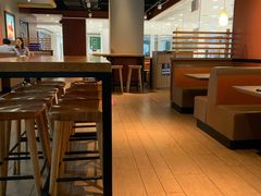 大堂-The Habit Burger Grill 哈比特汉堡(复兴soho店)
