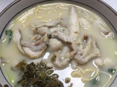 -明呈黄鱼面馆(斜土路店)