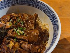 -沪西老弄堂面馆(定西路店)