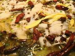 老坛子酸菜鱼-桂二老坛酸菜鱼(三街两巷店)