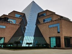 -上海市龙华烈士陵园