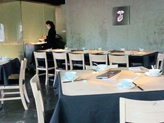-穹六人间 people 6(岳阳路店)