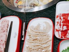 -醉董牛川派鲜肉自选火锅(烟台店)