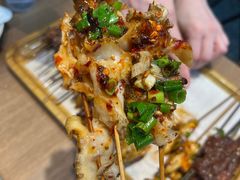铁板海螺片-街角等你.大连海鲜烧烤.经典铁板海鲜串(西安路店)