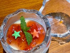 蛋壳牛奶布丁-有喜屋·深夜食堂(北京西路店)