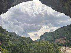 -皇帝洞