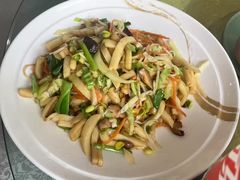 -下梅人家土菜馆(历史文化餐厅度假区店)