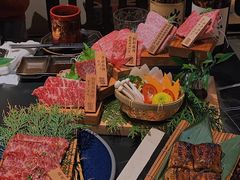 -山川小町·极番烧肉(新地假日广场店)
