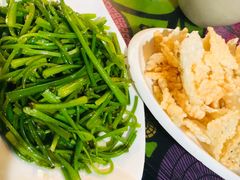 -小厨子私房菜·云南美食店