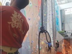 -魔岩攀登(南京东路店)