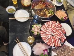 -唯爱KTV聚会餐厅(仙林东城汇店)