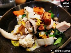 豆腐天贝荟萃-THE PAWON·8碗(古北SOHO店)