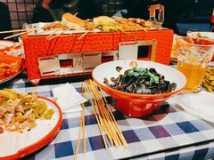 -雪熊铜炉牛骨·烧烤酒馆(开发区店)