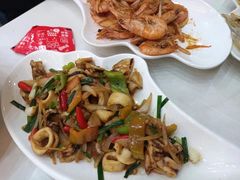 -覃记海鲜美食餐厅