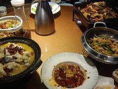 -川人百味·水煮活鱼(赛罕万达店)