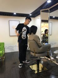 -3AM HAIR SALON烫发染发接发