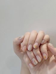 -阿噶西美甲美睫