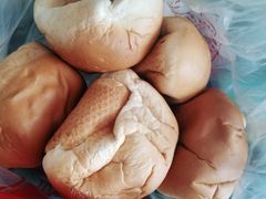 -白玉兰食品甜凤店(合生汇店)
