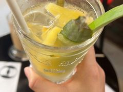 -巴浪鱼咖啡馆 Local Fish