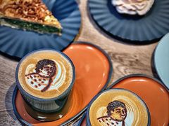 -潮一不贰·法式甜品·生日蛋糕·西式简餐(外滩店)