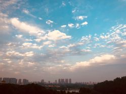 外观房间里拍的，风景好-禧月荟·爱丽馨月子中心(山庄店)