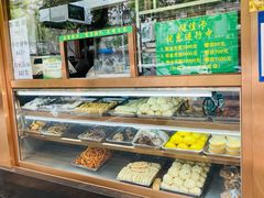 面包甜点陈列柜-老回回烩面馆(左家庄店)