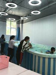 -海豚湾婴儿游泳(塘沽店)