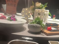 -左庭右院鲜牛肉火锅黑金店(陆家嘴中心店)