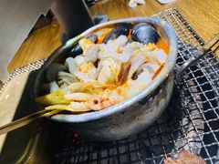 -鑫釜山海鲜烧烤(鑫丰国际店)