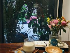 -默迹咖啡馆